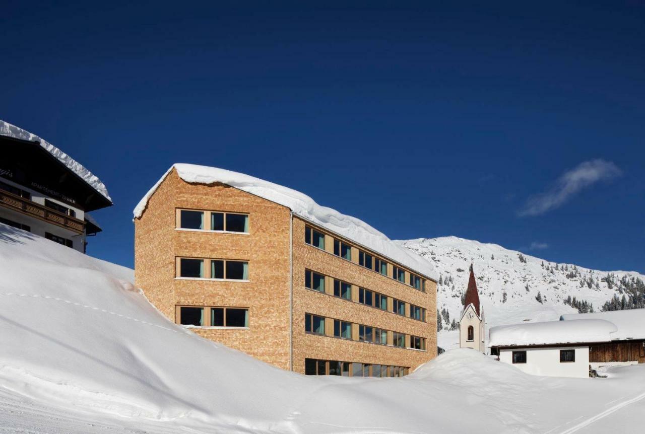 Warthsap Apartmenthaus Warth  Exterior photo
